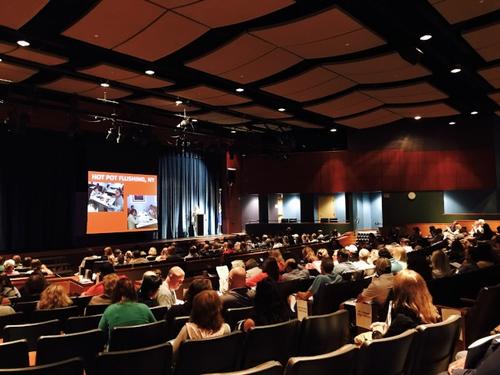 贏在起跑線?中國孩子赴美留學(xué)是否越早越好?