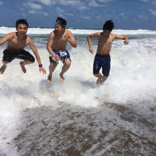 贏在起跑線?中國孩子赴美留學是否越早越好? 贏在起跑線?中國孩子赴美留學是否越早越好?